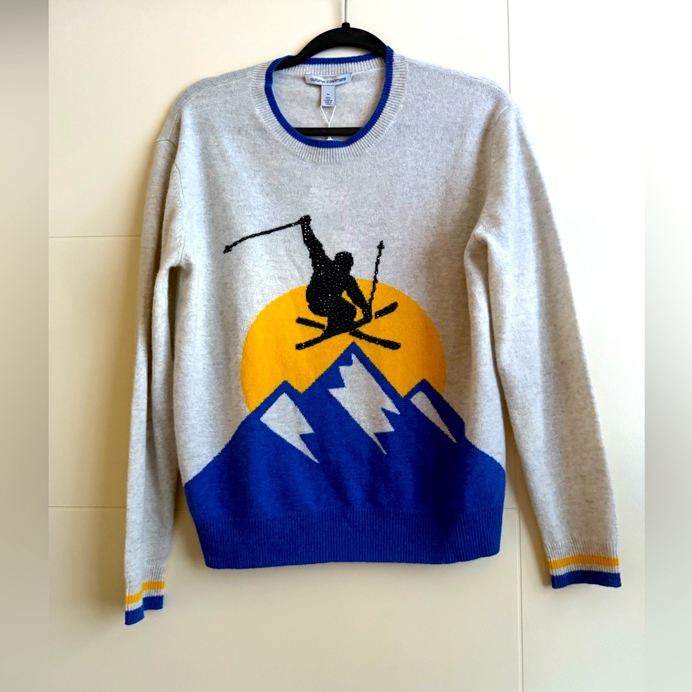 NWT Autumn Cashmere Crystal-embellished intarsia skier mountains cream sweater M